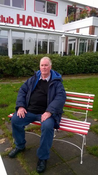 Die alte Gartenbank